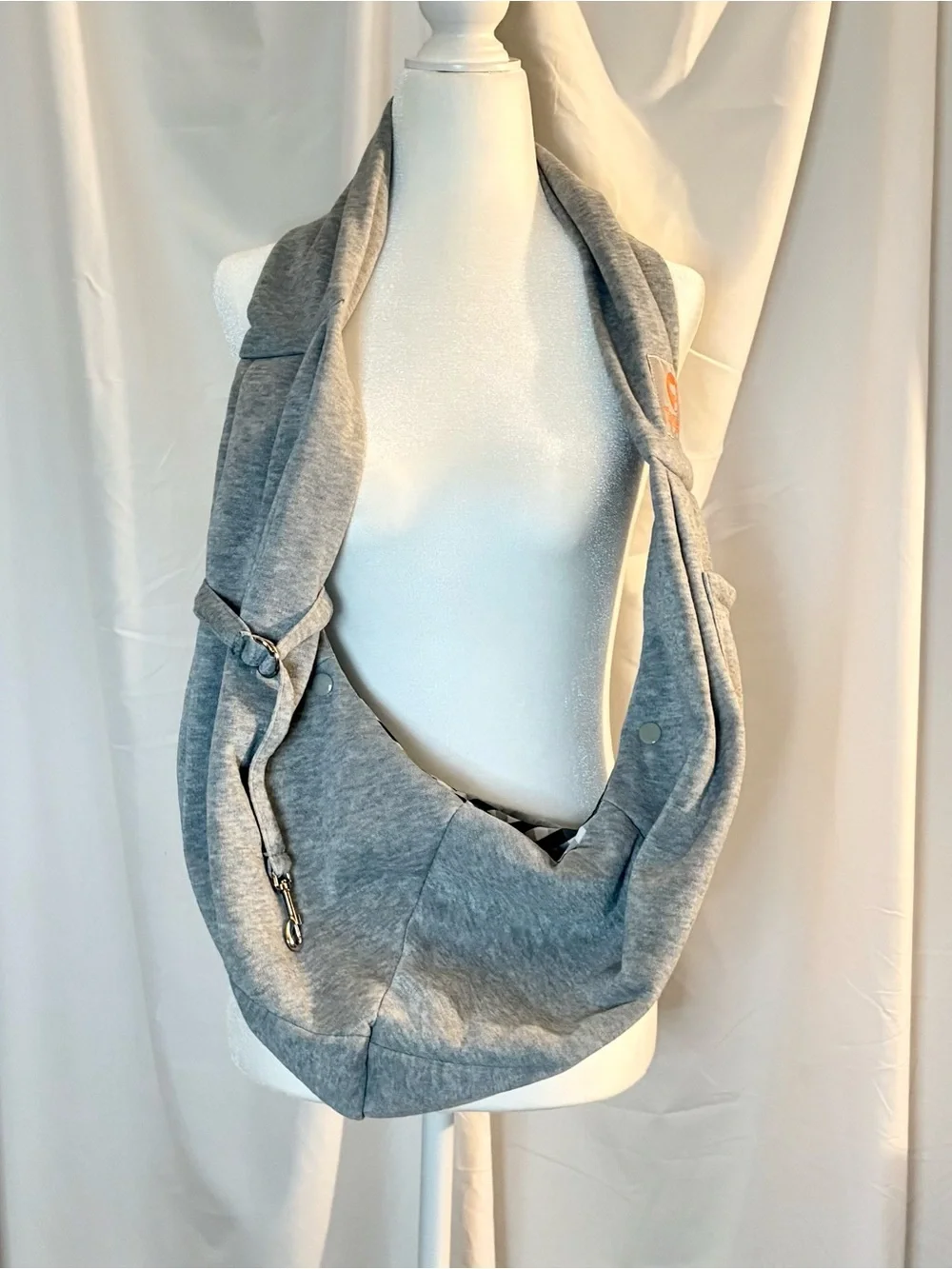 Tomkas Pet Sling Carrier 0-10lbs Grey Safety Clip Pocket Dog Cat Crossbody Soft